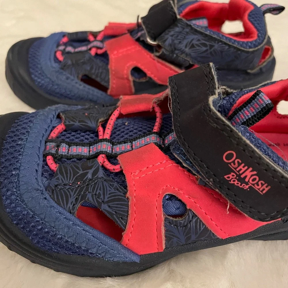 Oshkosh Girl’s Sandals